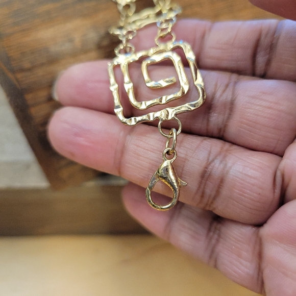 Ancient Greece Swirl Design Bracelet • Pale Goldtone • Clasp Closure - Picture 4 of 5